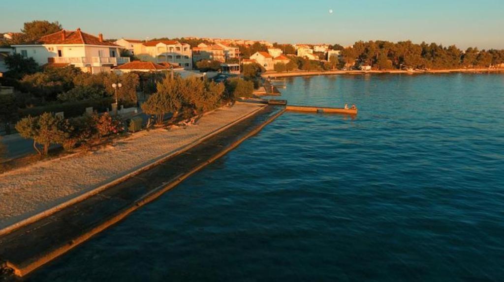 Green Oasis For Two, 30 Meters From Sea Lägenhet Zadar Exteriör bild